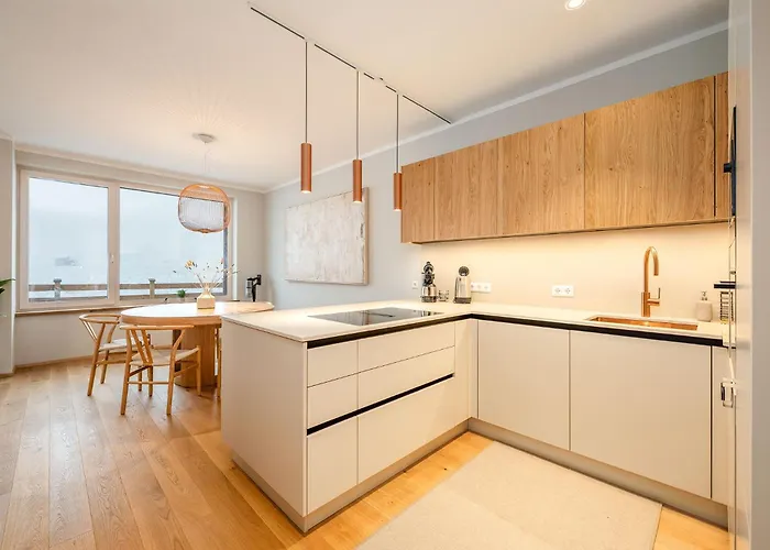 Mountain Paradise - By Mynests